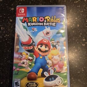 Nintendo Switch Mario & Rabbids Kingdom Battle – Blue and Red Cover